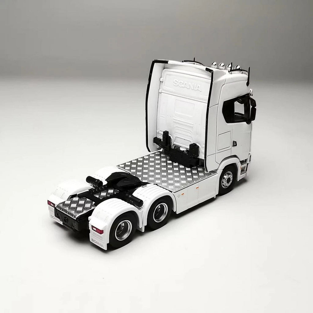 Masdi 1:64 Scania 770S White