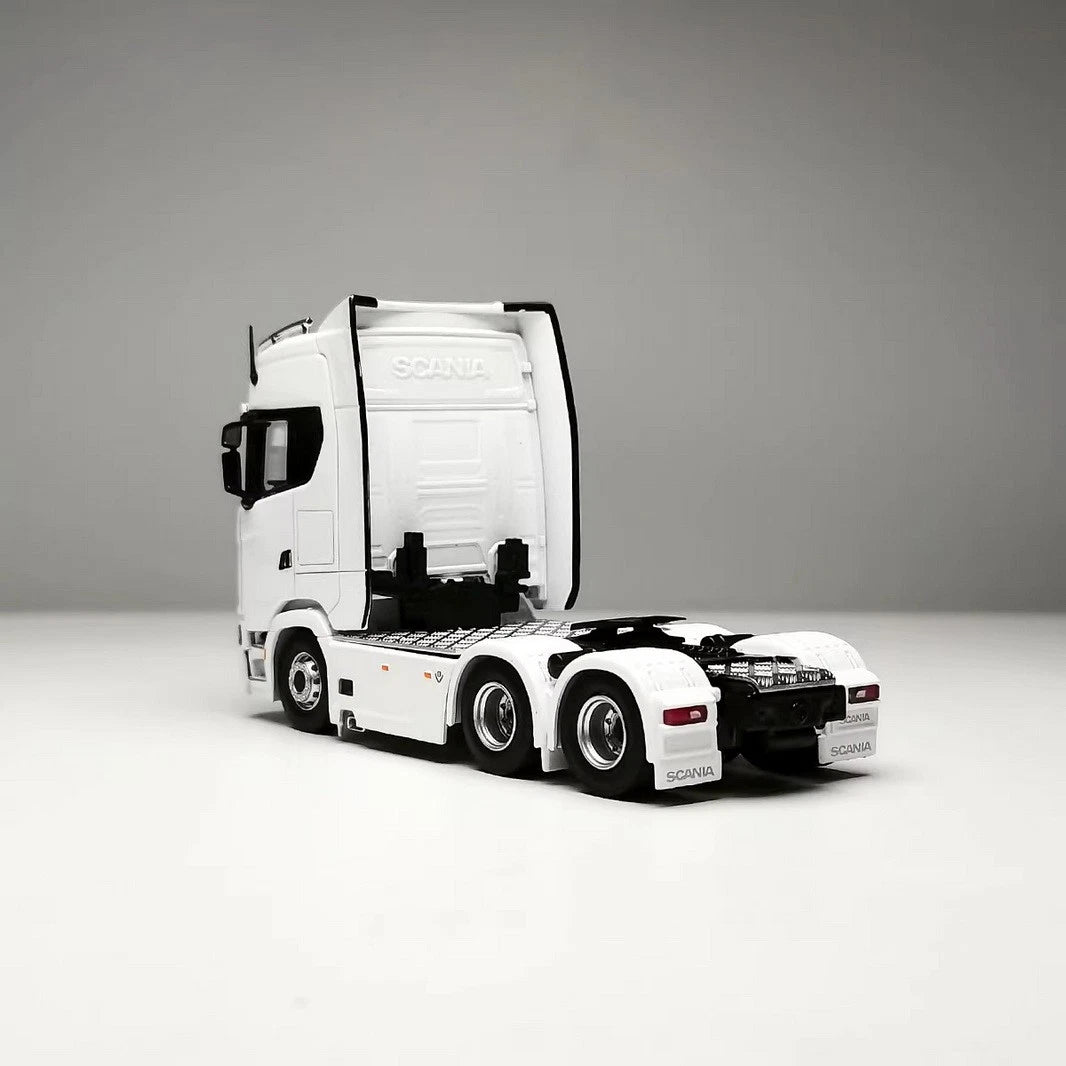 Masdi 1:64 Scania 770S White